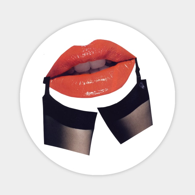 Kiss Me Magnet by Luca Mainini